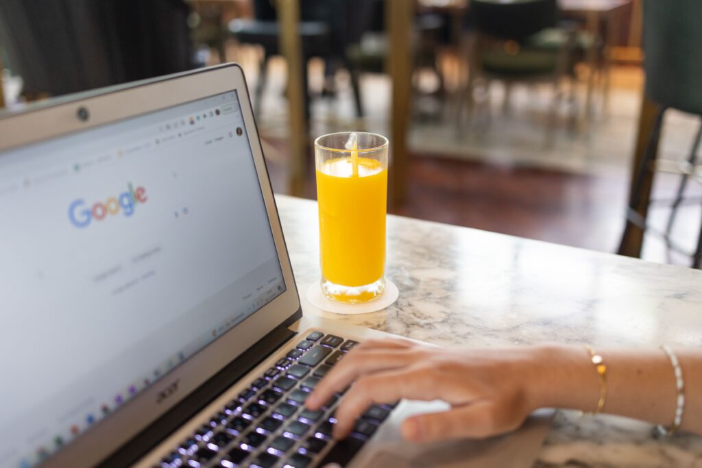 Google search on Acer laptop